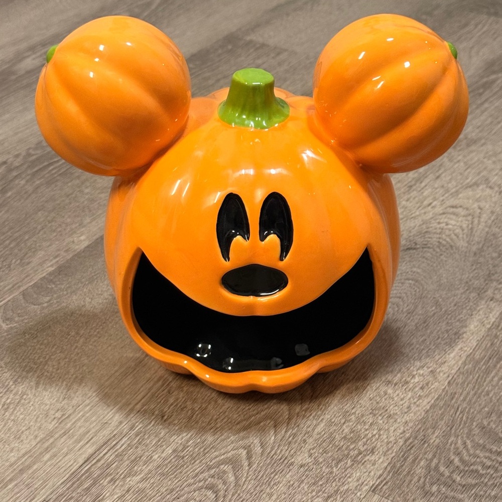 Orange Pumpkin Mickey Mouse Decor ceramic candy dish Halloween fall Disney fun